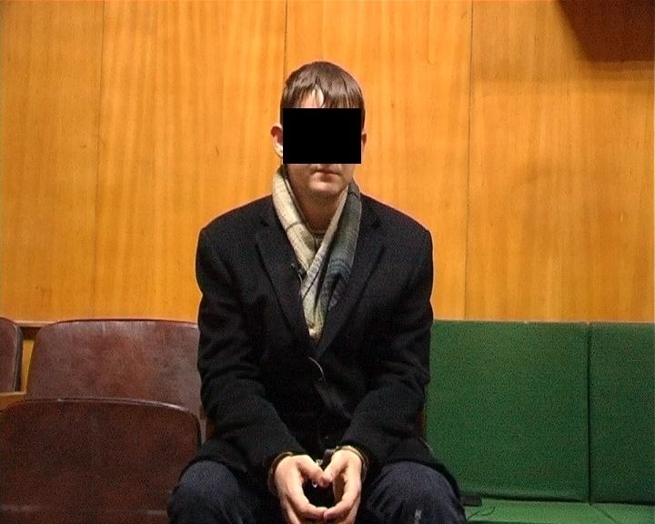 18 godišnjakinja silovana i živa zapaljena!